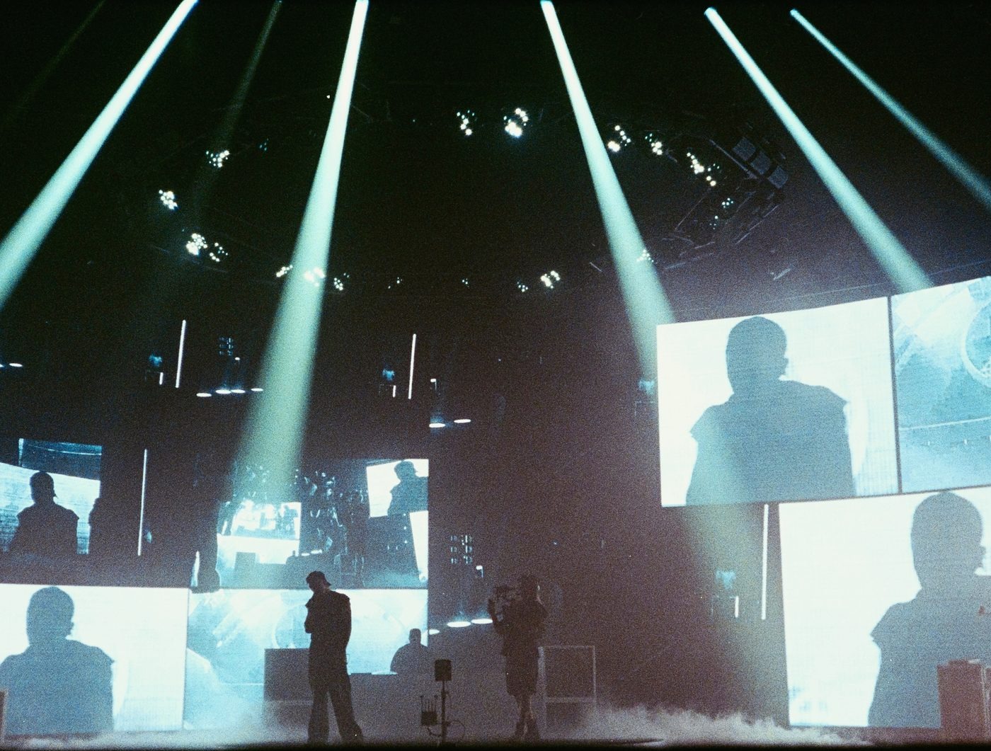 The Kid Laroi — A Perfect World live, beams over the video walls. Photo: Adam Kargenian